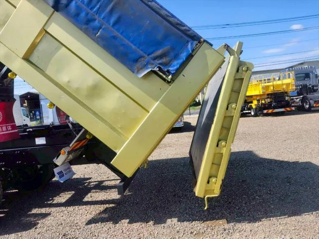 三菱 スーパーグレート QKG-FV60VZ改(6x4)の写真11