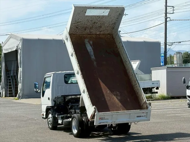 いすゞ エルフ 2RG-NJR88AN(2WD)の写真11