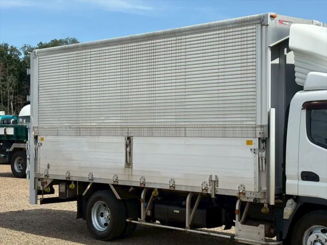 三菱 キャンター TPG-FEB90(2WD)の写真5