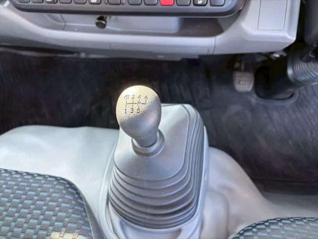 日野 デュトロ 2KG-XZU605M(2WD)の写真21