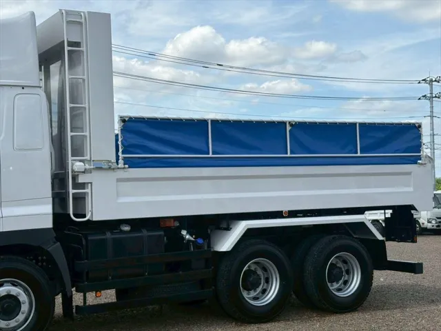 日野 プロフィア 2DG-FS1AGE(6x4)の写真6