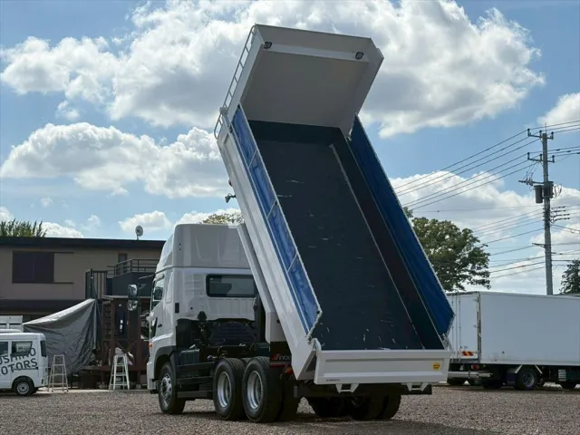 日野 プロフィア 2DG-FS1AGE(6x4)の写真11