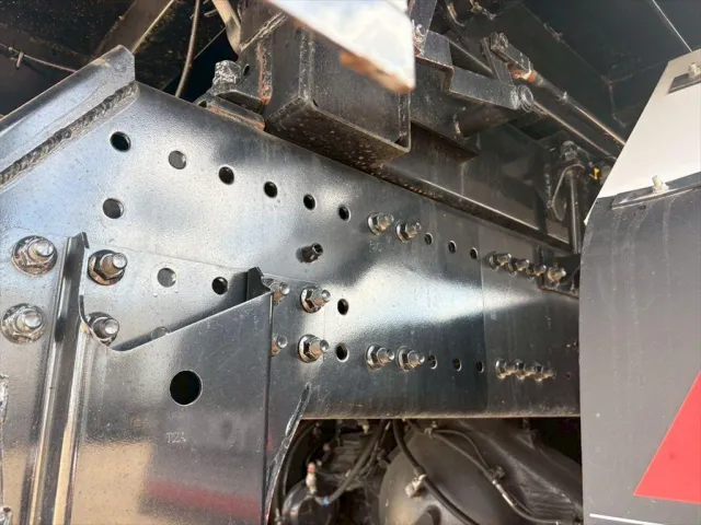 日野 プロフィア 2DG-FS1AGE(6x4)の写真17