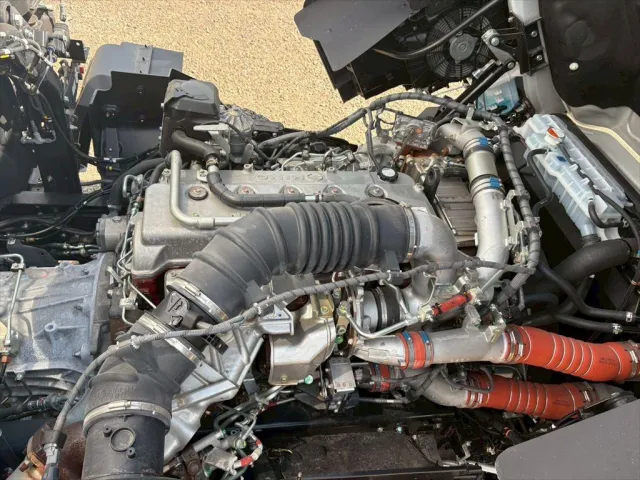 日野 プロフィア 2DG-FS1AGE(6x4)の写真19