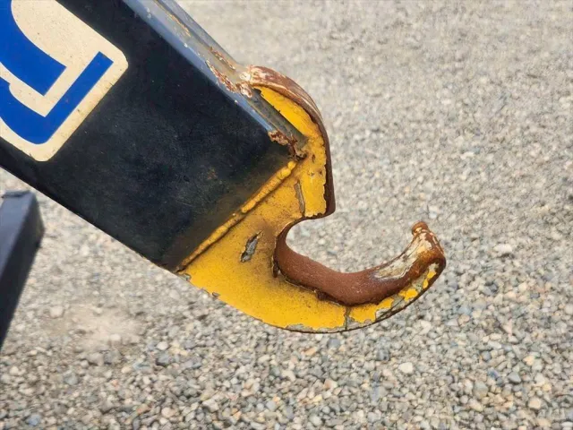 いすゞ フォワード LKG-FTR90S2(2WD)の写真12