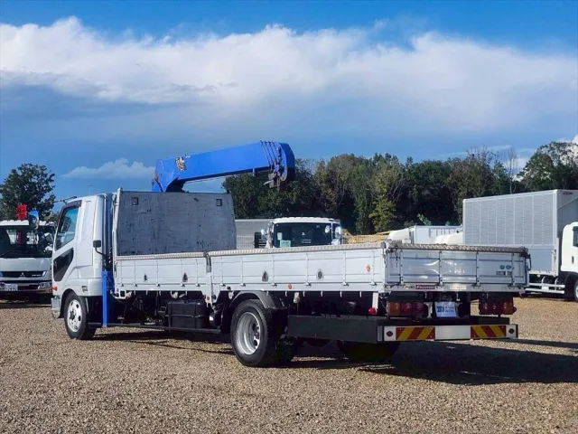 三菱 ファイター 2KG-FK61F(2WD)の写真3