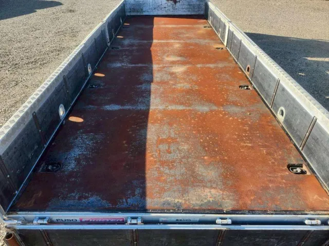 三菱 ファイター 2KG-FK61F(2WD)の写真8