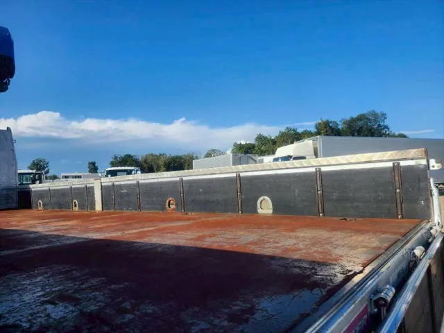 三菱 ファイター 2KG-FK61F(2WD)の写真10