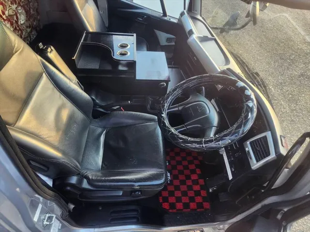 三菱 ファイター 2KG-FK61F(2WD)の写真21