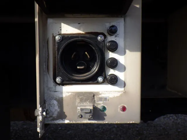 三菱 スーパーグレート QKG-FU54VZ(6x2)の写真17