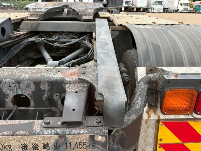 日野 プロフィア QDG-SS1EKDA(6x4)の写真12