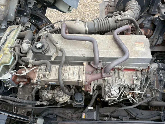 日野 プロフィア QDG-SS1EKDA(6x4)の写真19