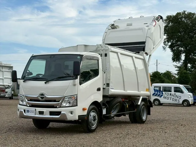 日野 デュトロ 2KG-XZU710M(2WD)の写真1