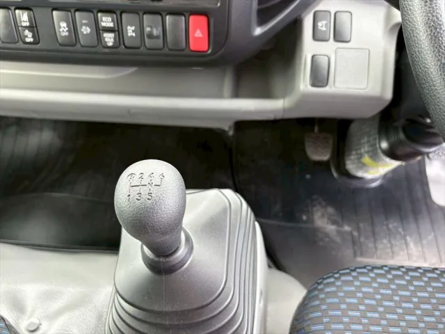 日野 デュトロ 2KG-XZU710M(2WD)の写真23