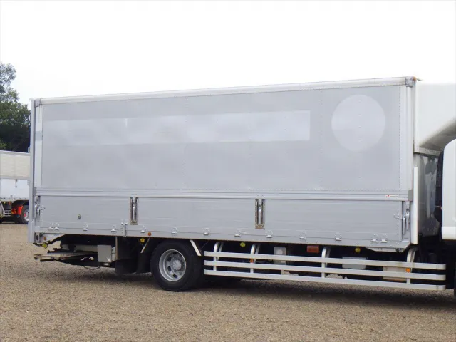 いすゞ フォワード PDG-FTR34T2(2WD)の写真5