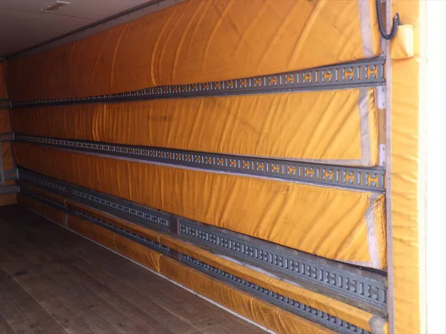 いすゞ フォワード PDG-FTR34T2(2WD)の写真10