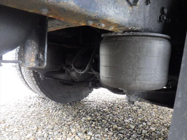 いすゞ フォワード PDG-FTR34T2(2WD)の写真16