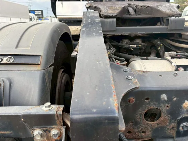 日野 プロフィア 2DG-SH1EDGG(2WD)の写真11