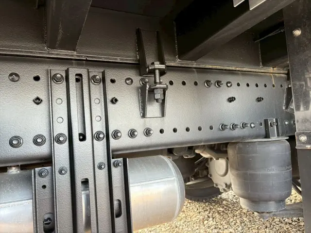 日野 プロフィア 2DG-FW1AHCの写真15