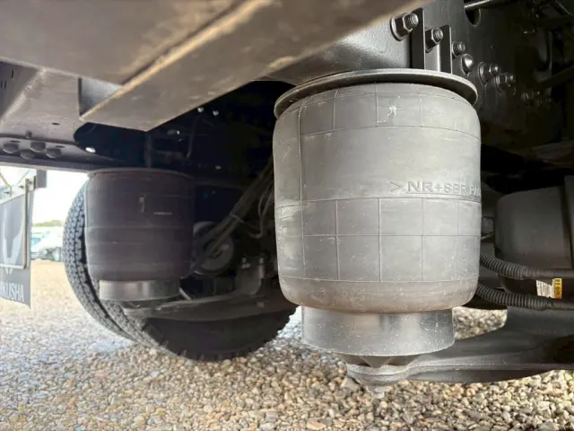 日野 プロフィア 2DG-FW1AHCの写真17