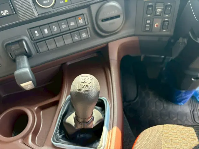 日野 プロフィア 2DG-FW1AHCの写真23