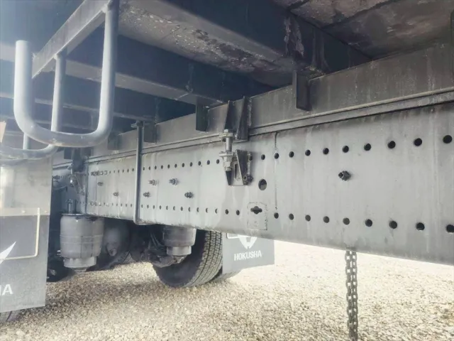 日野 プロフィア 2DG-FS1AHC(6x4)の写真16