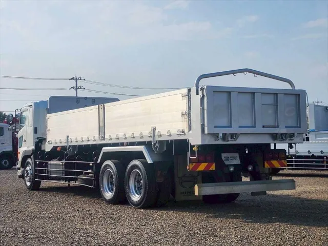 日野 プロフィア QPG-FS1AWEA(6x4)の写真3