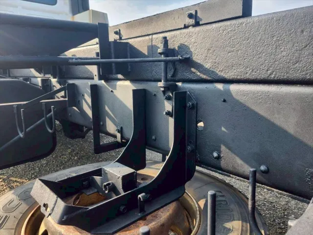 日野 プロフィア QPG-FS1AWEA(6x4)の写真16