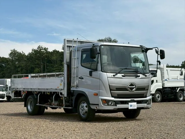 日野 レンジャー 2PG-FD2ABA(2WD)の写真2