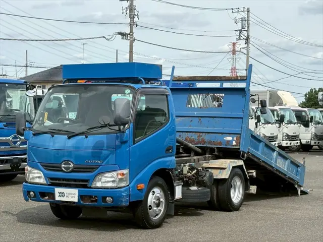 日野 デュトロ TKG-XZU620Tの写真1