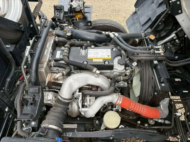 いすゞ フォワード 2RG-FRR90S2(2WD)の写真19