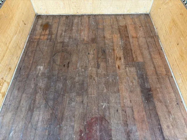 三菱 キャンター 2RG-FBA20(2WD)の写真9