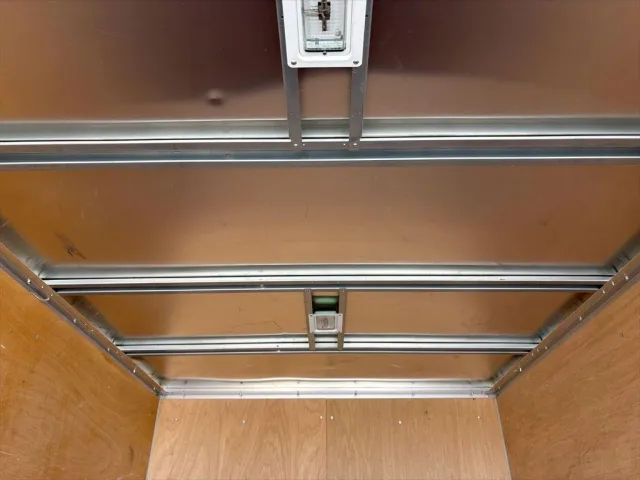 三菱 キャンター 2RG-FBA20(2WD)の写真10