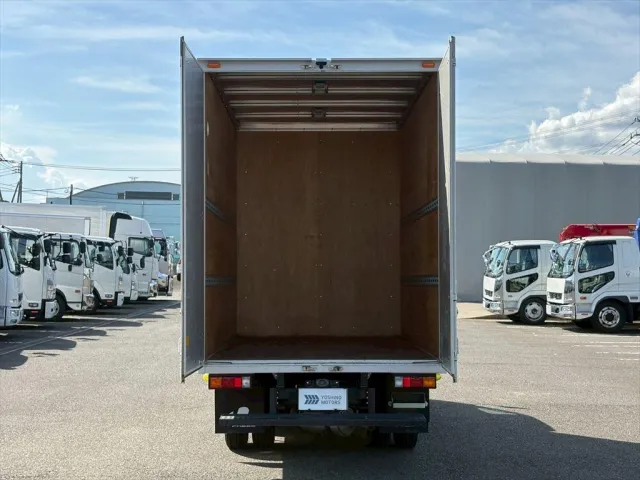 三菱 キャンター 2RG-FBA20(2WD)の写真13