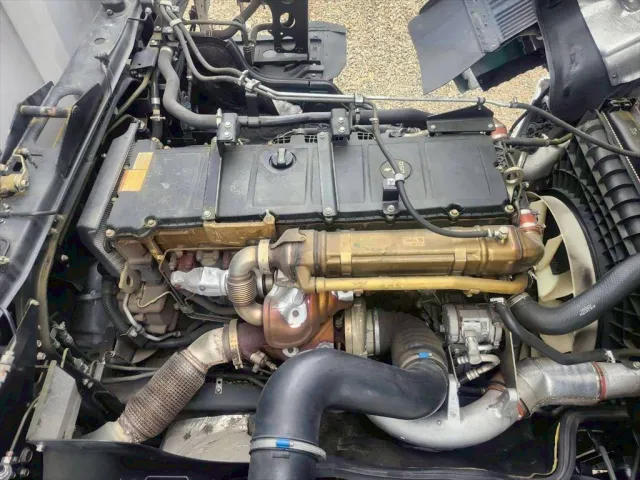 日野 プロフィア 2PG-FS74HZ(6x4)の写真19