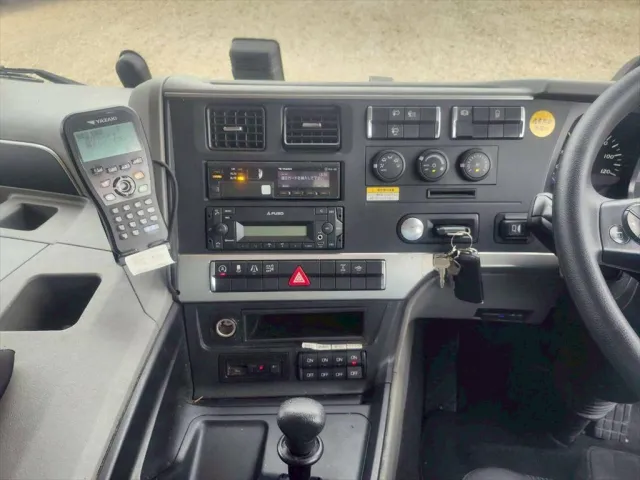 日野 プロフィア 2PG-FS74HZ(6x4)の写真22