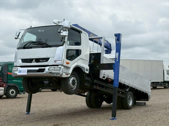三菱 ファイター 2KG-FK62FZ(2WD)の写真1