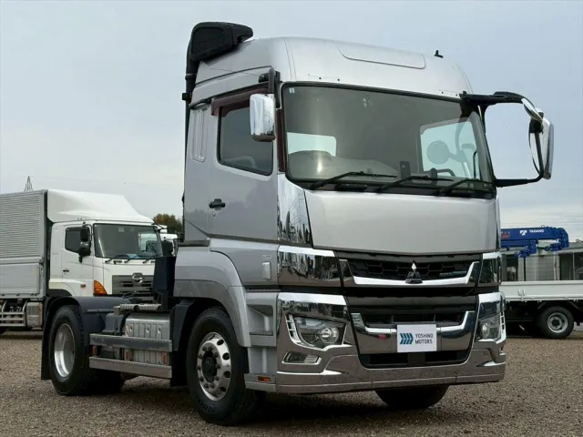 三菱 スーパーグレート 2RG-FP74HDR(2WD)の写真2