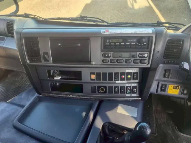 日野 プロフィア BDG-FR1EXYA(6x2)の写真22