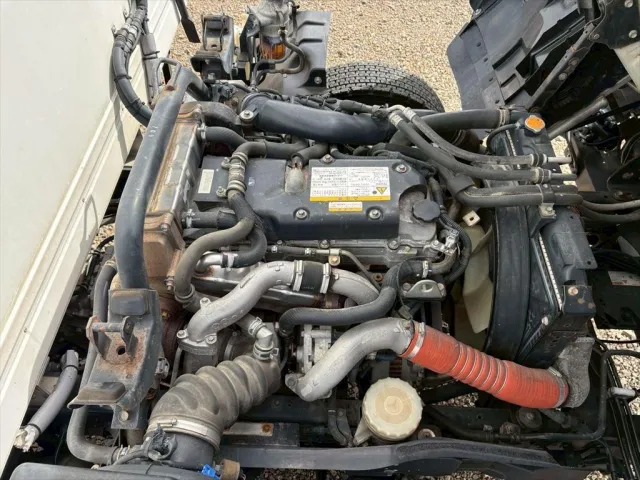 いすゞ フォワード TKG-FRR90T2(2WD)の写真18