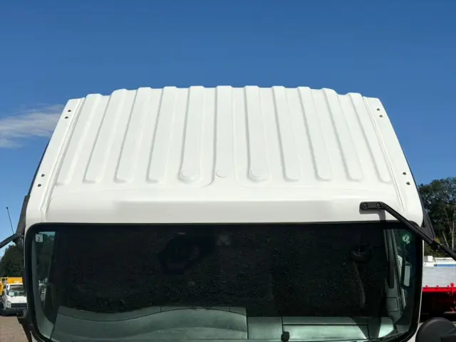 いすゞ フォワード 2RG-FRR90T2(2WD)の写真18