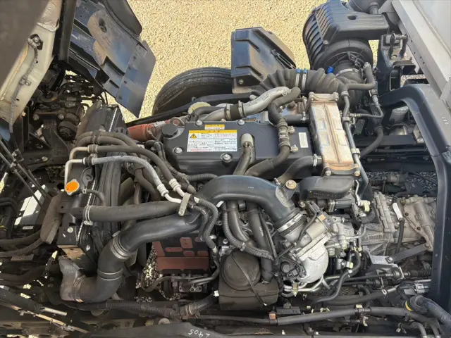 いすゞ フォワード 2RG-FRR90T2(2WD)の写真19