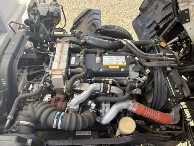 いすゞ フォワード 2RG-FRR90T2(2WD)の写真20