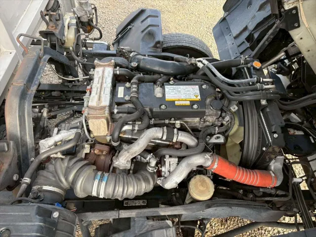 いすゞ フォワード TKG-FRR90T2(2WD)の写真19