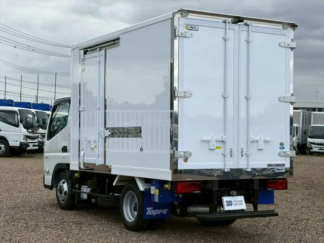 三菱 キャンター 2RG-FBA20(2WD)の写真3