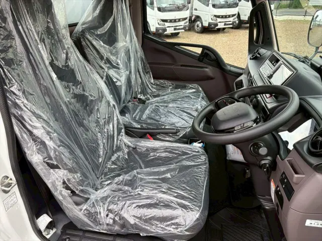 三菱 キャンター 2RG-FBA20(2WD)の写真21