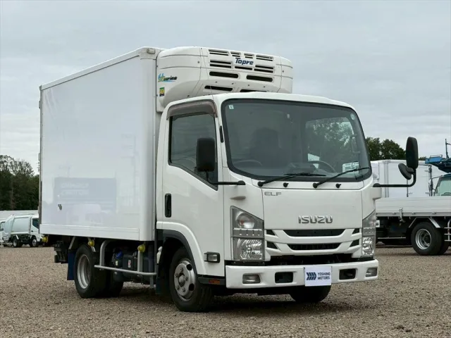 いすゞ エルフ 2RG-NLR88AN(2WD)の写真2