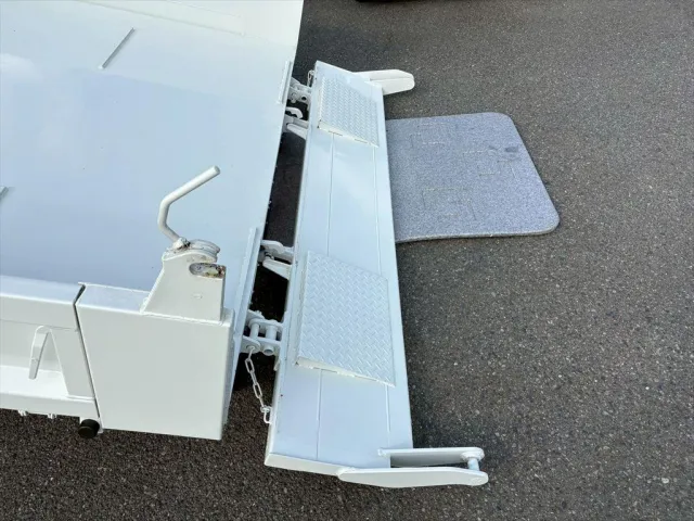 日野 デュトロ 2KG-XZU700X(2WD)の写真12