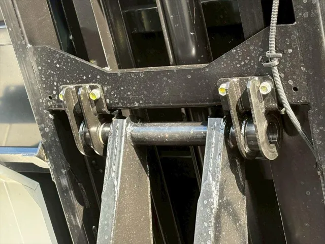 日野 デュトロ 2KG-XZU700X(2WD)の写真15