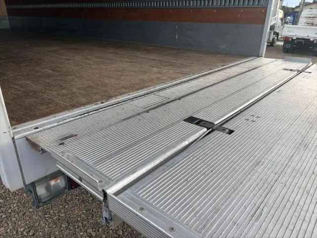 日野 レンジャー 2KG-FD2ABA(2WD)の写真13